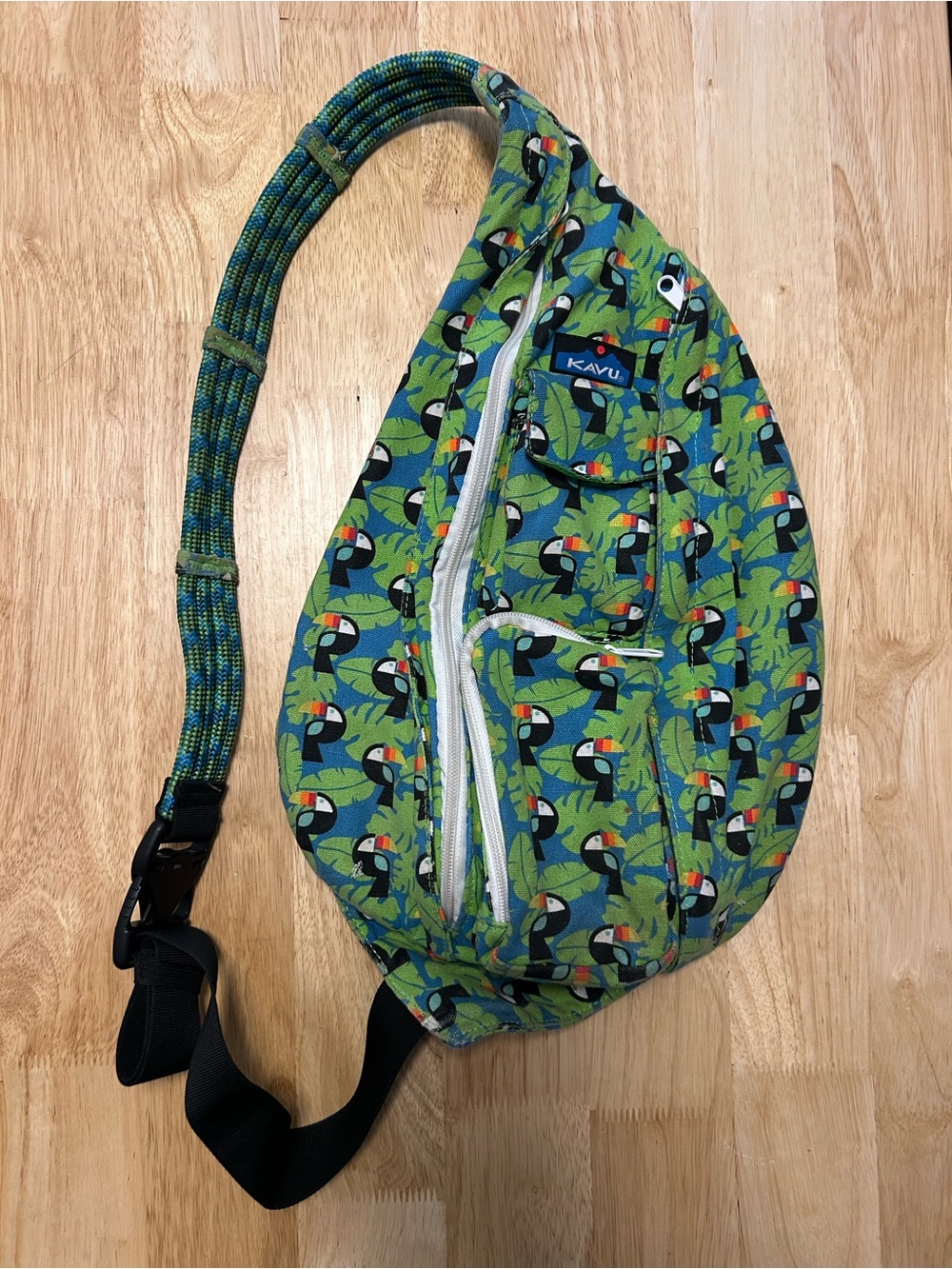 Kavu Tropical Toucan Rope Sling Bag